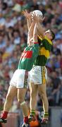 17 September 2006; Marc O Se, Kerry, in action against Alan Dillon, Mayo. Bank of Ireland All-Ireland Senior Football Championship Final, Kerry v Mayo, Croke Park, Dublin. Picture credit: Ray McManus / SPORTSFILE