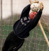 30 August 1999; Goalkeeper Alan Kelly during a Republic of Ireland training session at the AUL Grounds in Clonshaugh, Dublin. Photo by David Maher/Sportsfile