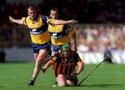 15 August 1999; Kilkenny's Henry Shefflin in action against Ollie Baker of Clare during the Guinness All-Ireland Senior Hurling Championship Semi-Final match between Kilkenny and Clare at Croke Park in Dublin. Photo by Brendan Moran/Sportsfile