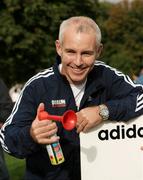 23 September 2006; Today FM's Ray D'Arcy at the start of the adidas Dublin Half-Marathon. Phoenix Park, Dublin. Picture credit: Tomas Greally / SPORTSFILE