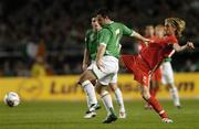 11 October 2006; Andy Reid, Republic of Ireland, in action against Radoslav Kovac, Czech Republic. Euro 2008 Championship Qualifier, Republic of Ireland v Czech Republic, Lansdowne Road, Dublin. Picture credit: Brian Lawless / SPORTSFILE