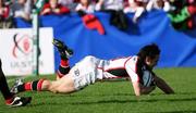 21 October 2006; Issac Boss, Ulster, dives over for the second try. Heineken Cup 2006-2007, Pool 5, Round 1, Ulster v Toulouse, Ravenhill Park, Belfast. Picture credit: Oliver McVeigh / SPORTSFILE