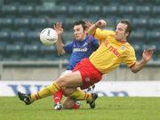 28 October 2006; Michael Gault, Linfield, in action against Andrew Hamilton, Dungannon Swifts. Carnegie Premier League, Linfield v Dungannon Swifts, Windsor Park, Belfast. Picture credit: Oliver McVeigh / SPORTSFILE