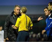 15 August 2014; Drogheda United manager Damien Richardson remonstrates with referee Anthony Buttimer after Steven Beattle, Bohemians, and Gavin Brennan, Drogheda United, were both sent off. SSE Airtricity League Premier Division, Bohemians v Drogheda United, Dalymount Park, Dublin. Picture credit: Piaras O Midheach / SPORTSFILE