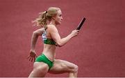 16 August 2014; Amy Foster runs the opening leg for Ireland's 4x100m women's relay team where they finished 4th and set a new national record time of 43.84 during their round 1 heat. The team consisted of Amy Foster, Kelly Proper, Sarah Lavin and Phil Healy. European Athletics Championships 2014 - Day 5. Letzigrund Stadium, Zurich, Switzerland. Picture credit: Stephen McCarthy / SPORTSFILE