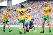 31 August 2014; Michael Darragh MacAuley, Dublin, reacts after watching his shot go wide during the closing stages of the game, surrounded by, left to right, Donegal's Declan Walsh, Ryan McHugh and Neil Gallagher. GAA Football All Ireland Senior Championship, Semi-Final, Dublin v Donegal, Croke Park, Dublin. Picture credit: Tomas Greally / SPORTSFILE