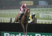 26 December 2006; Schindlers Hunt, with Roger Loughran up, clears the last on their way to winning the Durkan New Homes Novice Steeplechase. Leopardstown Racecourse, Leopardstown, Dublin. Picture credit: Pat Murphy / SPORTSFILE