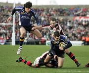 31 December 2006; Jonathan Sexton, Leinster, supported by Shane Horgan, is tackled by Paul Steinmetz and Kevin Maggs, Ulster. Magners League, Leinster v Ulster, Lansdowne Road, Dublin. Picture credit: Oliver McVeigh / SPORTSFILE