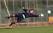 4 October 1999; Goalkeeper Alan Kelly during a Republic of Ireland training session at the AUL Grounds in Clonshaugh, Dublin. Photo by David Maher/Sportsfile