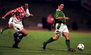 4 September 1999; Alan McLoughlin of Republic of Ireland in action against Mario Stanic of Croatia during the UEFA European Championships Qualifying Group 8 match between Croatia and Republic of Ireland at Maksimir Stadium in Zagreb, Croatia. Photo by Brendan Moran/Sportsfile