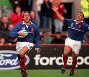 24 October 1999; Philippe Bernat-Salles of France goes over for his side's second try with team-mate Raphael Ibanez, right, during the Rugby World Cup Quarter-Final match between France and Argentina at Lansdowne Road in Dublin. Photo by Brendan Moran/Sportsfile