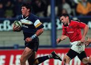 5 November 1999; Shane Horgan on the way to scoring Leinster's try during the Guinness Interprovincial Championship match between Leinster and Munster at Donnybrook Stadium in Dublin. Photo by Aoife Rice/Sportsfile