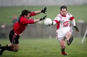 4 February 2007; Peter McGinnity, Louth, in action against Ronan Murtagh, Down. Allianz NFL, Division 1B, Louth v Down, Gaelic Grounds, Drogheda, Co. Louth. Picture credit: Oliver McVeigh / SPORTSFILE