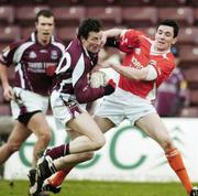 25 February 2007; Ja Fallon, Galway, in action against Andy Mallon, Armagh. Allianz National Football League, Division 1B, Round 3, Galway v Armagh, Pearse Stadium, Galway. Picture Credit: Ray Ryan / SPORTSFILE