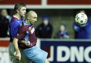 26 February 2007; Tony Grant, Drogheda United, in action against Willian Murphy, Linfield. Setanta Cup Group 1, Drogheda United v Linfield, United Park, Drogheda, Co. Louth. Photo by Sportsfile