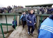 25 February 2007; Dublin manager Paul Caffrey makes his way onto the field. Allianz National Football League, Division 1A, Round 3, Donegal v Dublin, Fr. Tierney Park, Ballyshannon, Co. Donegal. Picture Credit: Oliver McVeigh / SPORTSFILE