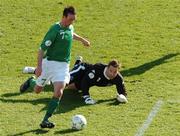 24 March 2007; The Republic of Ireland's Stephen Ireland rounds the Welsh goalkeeper Daniel Coyne to score for the first goal. 2008 European Championship Qualifier, Republic of Ireland v Wales, Croke Park, Dublin. Photo by Sportsfile *** Local Caption ***