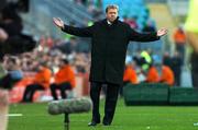 24 March 2007; Republic of Ireland manager Steve Staunton. 2008 European Championship Qualifier, Republic of Ireland v Wales, Croke Park, Dublin. Picture credit: David Maher / SPORTSFILE