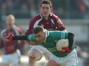 25 March 2007; Alan Mangan, Westmeath, in action against Damien Burke, Galway. Allianz National Football League, Division 1B, Round 5, Westmeath v Galway, Cusack Park, Mullingar. Photo by Sportsfile