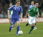 28 March 2007; Peter Singlar, Slovakia, in action against Stephen Ireland, Republic of Ireland. 2008 European Championship Qualifier, Republic of Ireland v Slovakia, Croke Park, Dublin. Picture credit: Brian Lawless / SPORTSFILE