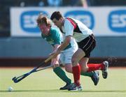 1 April 2007; David Smyth, Annadale, in action against Alan Browne, left, and Mark Lambe, Glenanne. Irish Men's Senior Cup Final, Annadale, Belfast, v Glenanne, Tallaght, UCD Belfield, Dublin. Picture credit: David Maher / SPORTSFILE