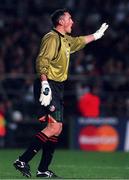 13 November 1999; Republic of Ireland goalkeeper Dean Kiely during the UEFA European Championships Qualifier Play-Off First Leg match between Republic of Ireland and Turkey at Lansdowne Road in Dublin. Photo by Brendan Moran/Sportsfile