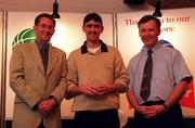 6 June 1999; Michael Bree, centre, receives the Irish International player award from Barney Whelan, left, PR manager, ESB, and Finn Ahern, President, IBBA. Photo by Ray McManus/Sportsfile