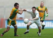 15 April 2007; Tadhg Fennin, Kildare, in action against Karl Lacey, Donegal. Allianz National Football League Semi - Final, Division 1, Donegal v Kildare, Croke Park, Dublin. Picture credit; David Maher / SPORTSFILE