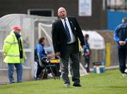 21 April 2007; Linfield manager David Jeffrey issues instructions to his players. Carnegie Premier League, Linfield v Glenavon, Windsor Park, Belfast, Co. Antrim. Picture credit; Oliver McVeigh / SPORTSFILE