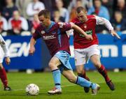 23 April 2007; Shane Robinson, Drogheda United, in action against Mark Quigley, St Patrick's Athletic. Setanta Cup Semi-Final, St Patrick's Athletic v Drogheda United, Richmond Park, Dublin. Picture credit: David Maher / SPORTSFILE
