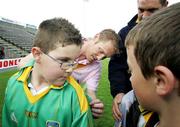 29 April 2007; Graham Geraghty, Meath, and Fina Gael candidate for Meath West, signs autographs for young fans. Allianz National Football League, Division 2 Final, Roscommon v Meath, Kingspan Breffni Park, Co. Cavan. Picture credit: Oliver McVeigh / SPORTSFILE
