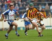 29 April 2007; Henry Shefflin, Kilkenny, in action against Dan Shanahan, Waterford. Allianz National Hurling League, Division 1 Final, Kilkenny v Waterford, Semple Stadium, Thurles, Co. Tipperary. Picture credit: Ray McManus / SPORTSFILE