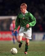 10 February 1999; Damien Duff of Republic of Ireland during the International Friendly match between Republic of Ireland and Paraguay at Lansdowne Road in Dublin. Photo by David Maher/Sportsfile