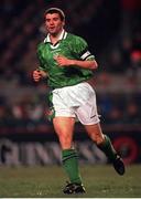 10 February 1999; Roy Keane of Republic of Ireland during the International Friendly match between Republic of Ireland and Paraguay at Lansdowne Road in Dublin. Photo by Ray McManus/Sportsfile
