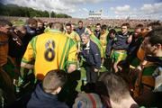 27 May 2007; Donegal manager, Brian McIver, gives his team some final instructions. Bank of Ireland Ulster Senior Football Championship, Donegal v Armagh, MacCumhaill Park, Ballybofey, Co. Donegal. Picture credit: Oliver McVeigh / SPORTSFILE