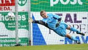 1 June 2007; Drogheda United goalkeeper Mikko Vilmunen fails to stop Longford's Dave Mooney's penalty. eircom League of Ireland, Premier Division, Drogheda United v Longford Town, United Park, Drogheda, Co. Louth. Photo by Sportsfile