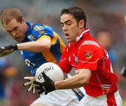 3 June 2007; John O'Brien, Louth, in action against Dara O Hannaidh, Wicklow. Bank of Ireland Leinster Senior Football Championship 2nd Replay, Louth v Wicklow, Croke Park, Dublin. Picture credit: Brian Lawless / SPORTSFILE