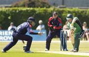 10 June 2007; Ed Joyce, Middlesex, makes the catch from his brother Dominick Joyce, Ireland. Friends Provident One Day Trophy, Ireland v Middlesex, Clontarf, Dublin. Picture credit: Matt Browne / SPORTSFILE