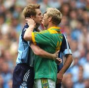17 June 2007; Dublin's Paul Griffin and Meath's Graham Geraghty involved in an altercation during the game. Bank of Ireland Leinster Senior Football Championship Quarter-Final Replay, Dublin v Meath, Croke Park, Dublin. Picture credit: Pat Murphy / SPORTSFILE