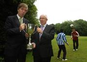 20 June 2007; FAI Chief Executive John Delaney with David O’Conner, Fingal County Manager, and players Dane Reid, Corduff, right, and Lee Malone, Verona FC, at the launch of the Harmony Cup 2007. Merrion Square, Dublin. Picture Credit: Pat Murphy / SPORTSFILE