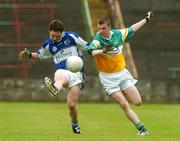 30 June 2007; Simon Miller, Laois, in action against Sean Pender, Offaly. ESB Leinster Minor Football Championship Semi-Final, Laois v Offaly, O'Moore Park, Portlaoise, Co. Laois. Picture credit: Pat Murphy / SPORTSFILE