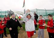 6 July 2007; New Derry City manager John Robertson acknowledges the home supporters before the game. eircom League Premier Division, Derry City v Sligo Rovers, Brandywell, Derry. Picture credit: Oliver McVeigh / SPORTSFILE