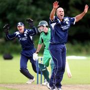 15 July 2007; Scotland's Paul Hoffman appeals for an lbw. Irish Cricket Union, Quadrangular Series, Ireland v Scotland, Stormont, Belfast, Co. Antrim. Picture credit: Barry Chambers / SPORTSFILE