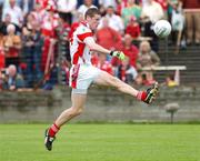 21 July 2007; Ronan Carroll, Louth. Bank of Ireland All-Ireland Senior Football Championship Qualifier, Round 3, Louth v Cork, O'Moore Park, Portlaoise, Co. Laois. Picture credit: Stephen McCarthy / SPORTSFILE