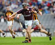 28 July 2007; Niall Healy, Galway, in action against Michael Fennelly, Kilkenny. Guinness All-Ireland Senior Hurling Championship Quarter-Final, Kilkenny v Galway, Croke Park, Dublin. Picture credit; Ray McManus / SPORTSFILE