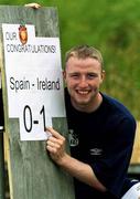 20 July 1999; Republic of Ireland goalscorer Gerry Crossley with a sign erected by local people at their training ground at Karlsbergsplan in Linkoping, Sweden. Photo by David Maher/Sportsfile