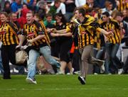 2 September 2007; Patrons of Hill 16 rush on to the field at the end of the game. Guinness All-Ireland Senior Hurling Championship Final, Kilkenny v Limerick, Croke Park, Dublin. Picture Credit; Ray McManus / SPORTSFILE