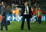 12 September 2007; Steve Staunton, Republic of Ireland manager, during the game. 2008 European Championship Qualifier, Czech Republic v Republic of Ireland, Sparta Prague Stadium, Prague, Czech Republic. Picture Credit: David Maher / SPORTSFILE *** Local Caption ***