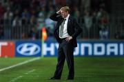 12 September 2007; Steve Staunton, Republic of Ireland manager, during the closing stages of the game. 2008 European Championship Qualifier, Czech Republic v Republic of Ireland, Sparta Prague Stadium, Prague, Czech Republic. Picture Credit: David Maher / SPORTSFILE *** Local Caption ***