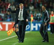 12 September 2007; Steve Staunton, Republic of Ireland manager, during the game. 2008 European Championship Qualifier, Czech Republic v Republic of Ireland, Sparta Prague Stadium, Prague, Czech Republic. Picture Credit: David Maher / SPORTSFILE *** Local Caption ***